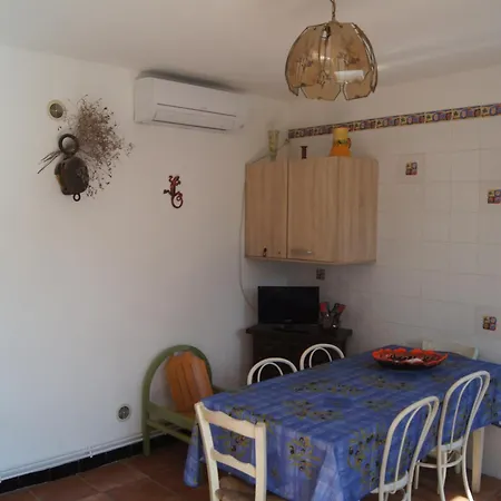Cmr Holiday home