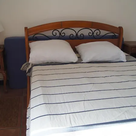 Cmr Holiday home *