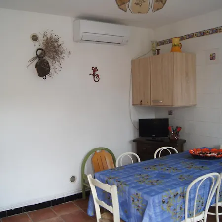 Cmr Holiday home